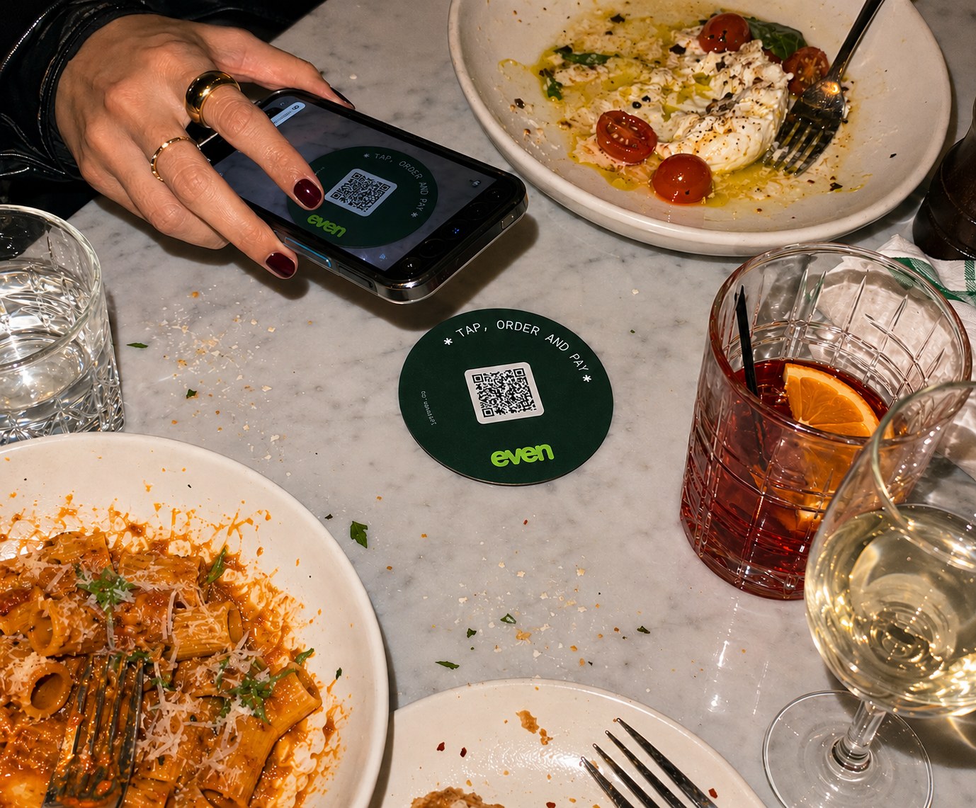 Tap, Order & Pay — Pedir, ordenar y pagar sin esperar.